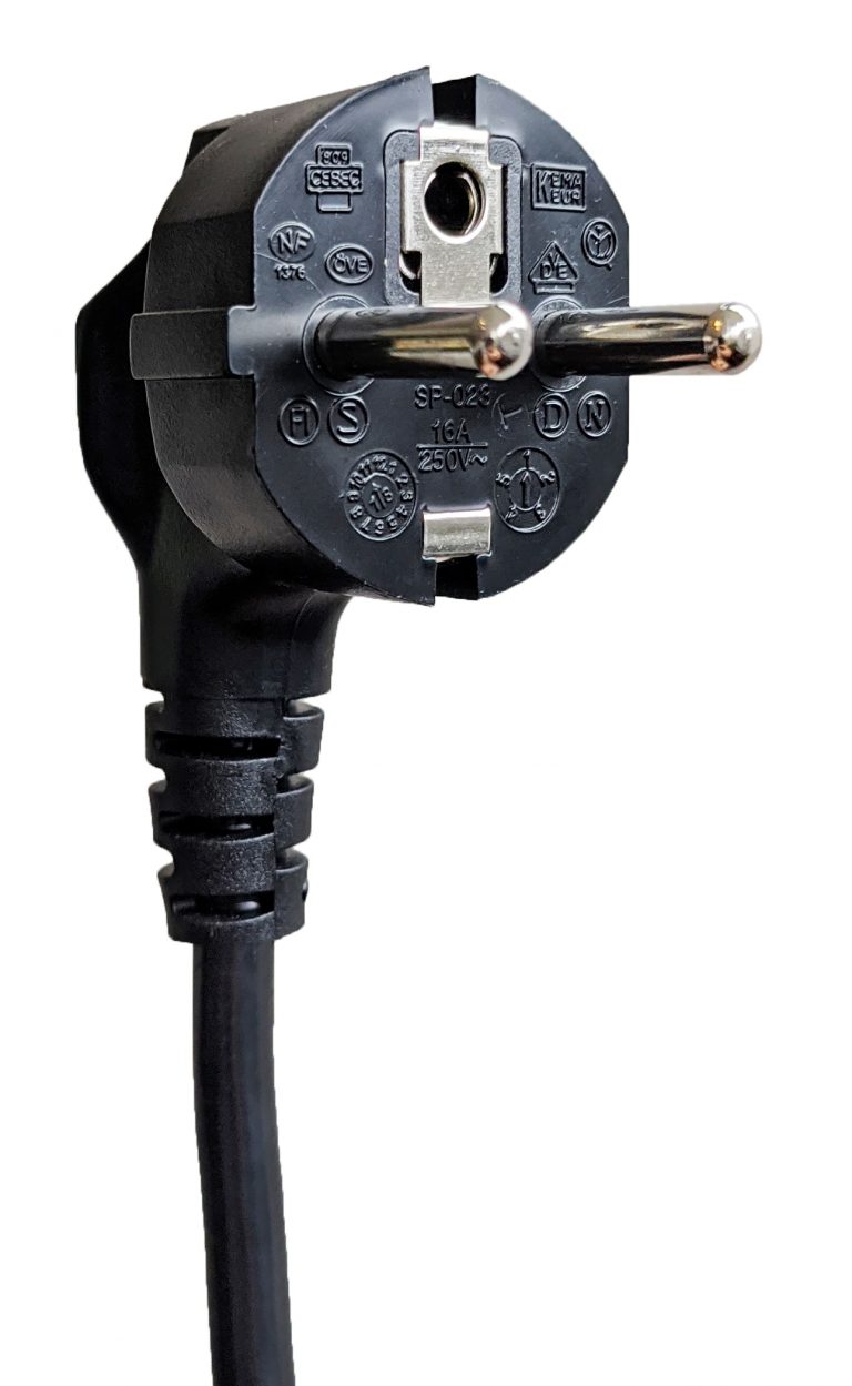 Power plug & outlet Type F (Schuko) World Standards